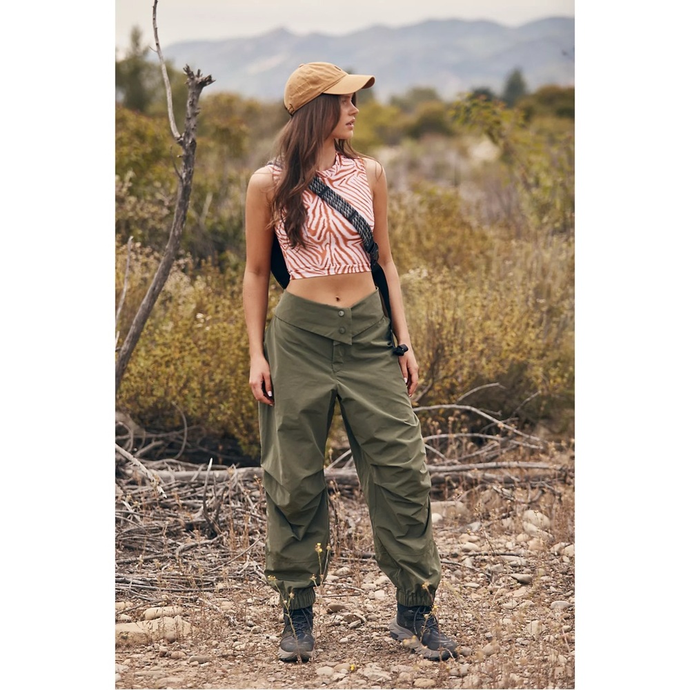 Olive Utility Cargo Pants - Women's Outdoor Style